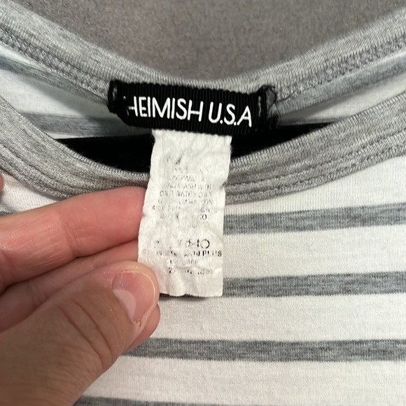 2X Heimish USA Heather Gray and White Stripes and Hot Pink Pocket - Picture 2 of 4